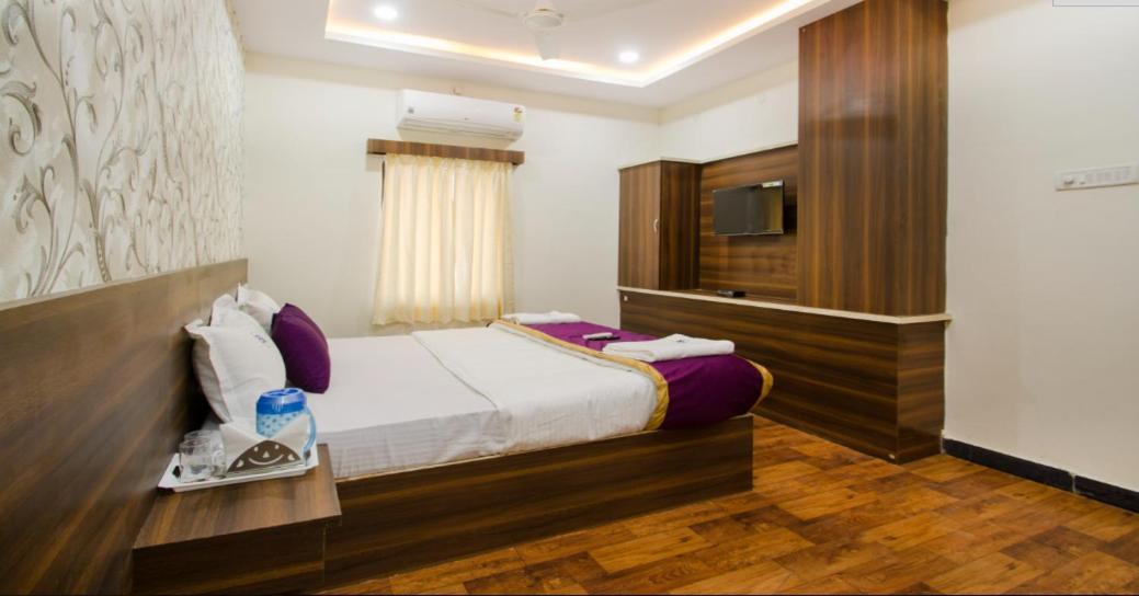 Hotel Grand Ashirwad By Wb Inn Secunderabad Экстерьер фото